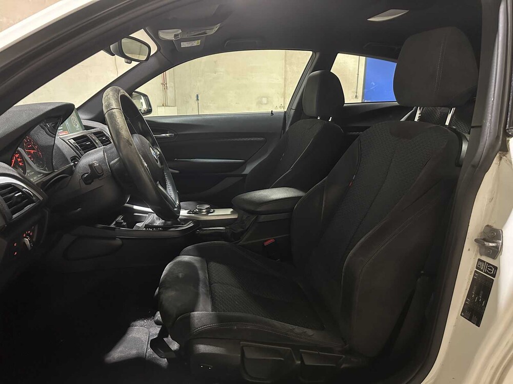 BMW 116i Executive M-sport 136pk 2015 (Origineel-NL) 1-serie, 6-ZGF-18