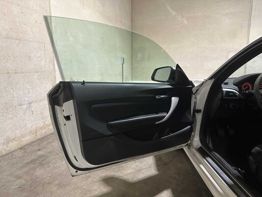 BMW 116i Executive M-sport 136pk 2015 (Origineel-NL) 1-serie, 6-ZGF-18