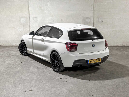 BMW 116i Executive M-sport 136pk 2015 (Origineel-NL) 1-serie, 6-ZGF-18