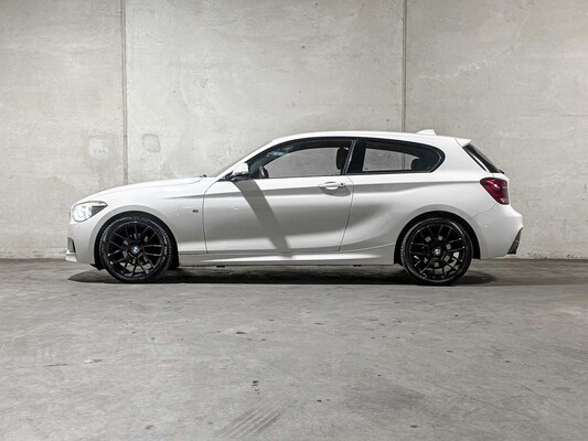BMW 116i Executive M-sport 136pk 2015 (Origineel-NL) 1-serie, 6-ZGF-18