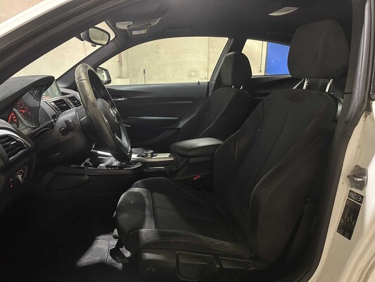 BMW 116i Executive M-sport 136pk 2015 (Origineel-NL) 1-serie, 6-ZGF-18