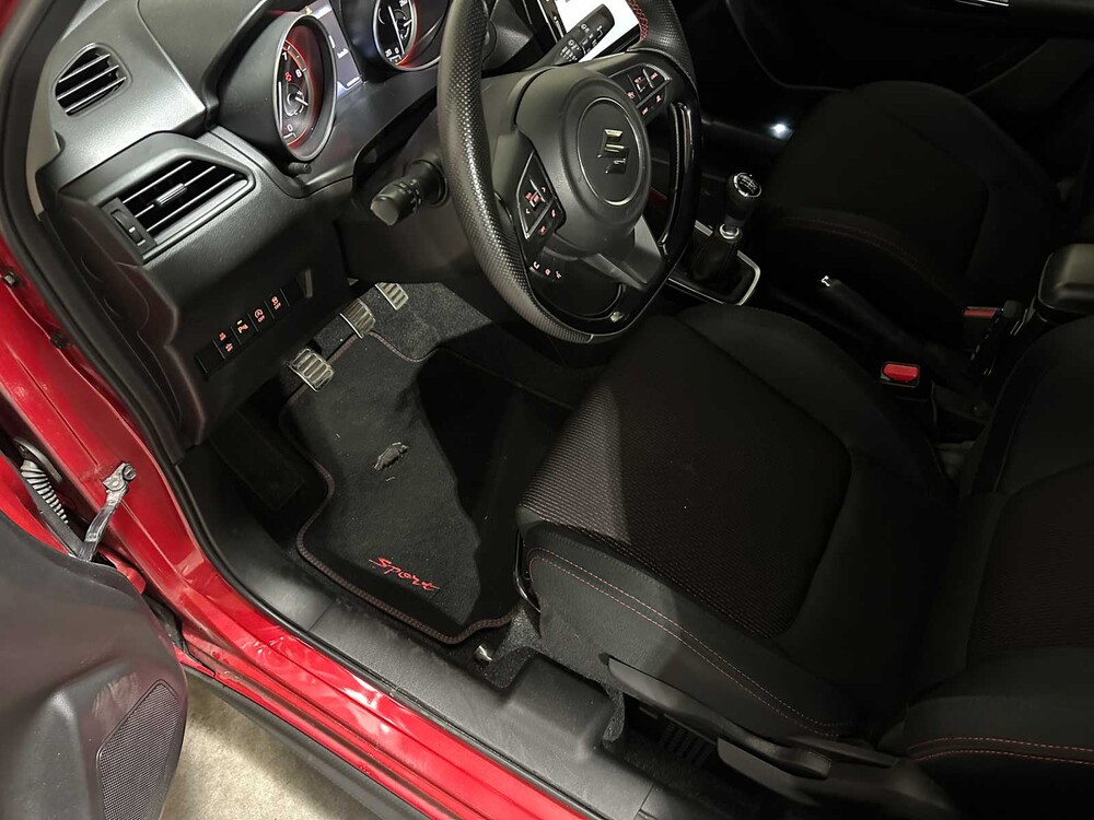 Suzuki Swift 1.4 Sport Smart Hybrid 129pk 2021 (Origineel-NL + 1e eigenaar), N-208-KF