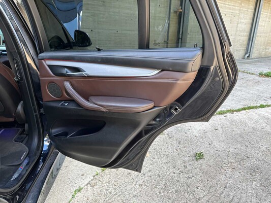 BMW X5 M50d 381pk 2013, SH-955-S