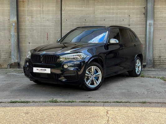 Luxury en sports cars te Milsbeek