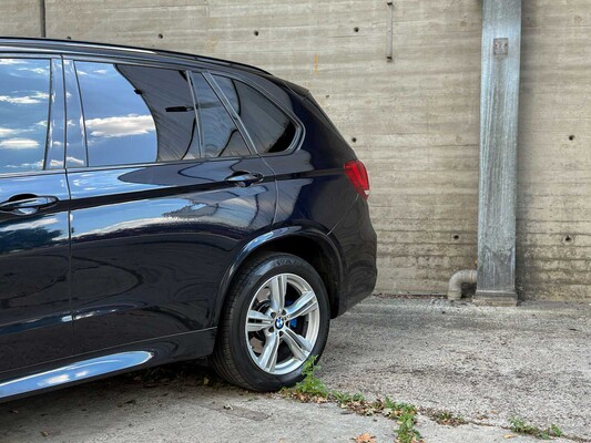 BMW X5 M50d 381pk 2013, SH-955-S