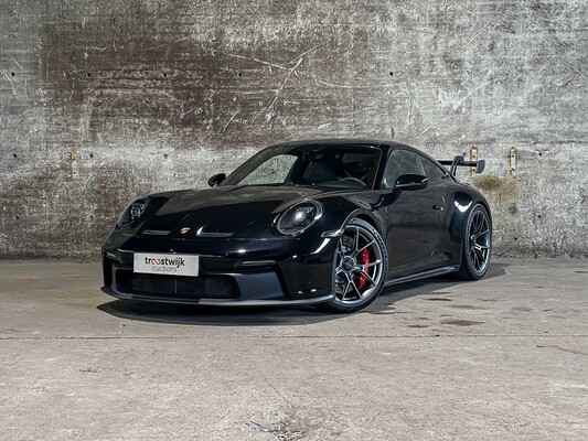 Luxury en sports cars te Milsbeek