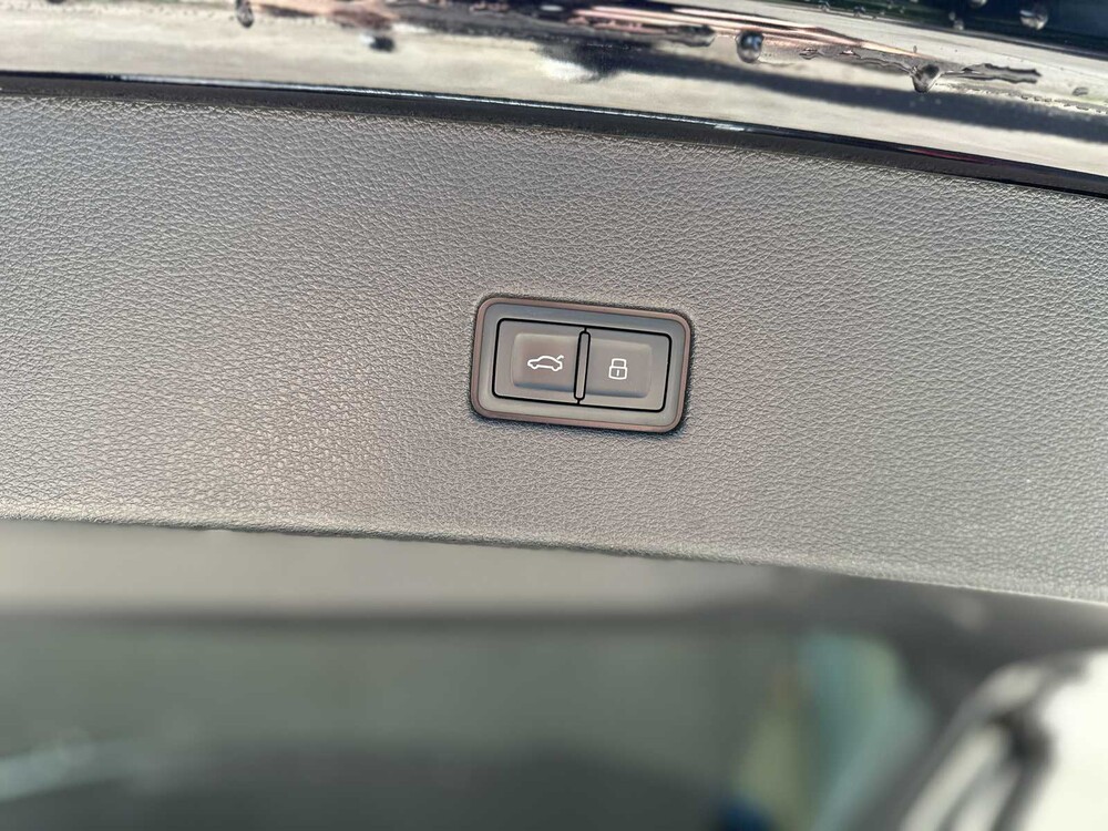 Audi RSQ8 4.0 V8 TFSI Quattro 600pk 2019, H-696-SG