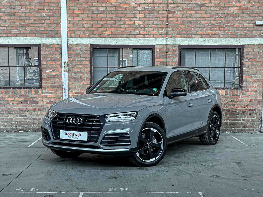 Audi Q5 2.0 TFSI Quattro Sport S Line Black Edition 252pk 2018 (Origineel-NL + 1e Eigenaar), TT-931-B