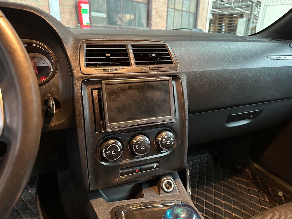 Dodge Challenger SXT 3.6 V6 309 PS 2014