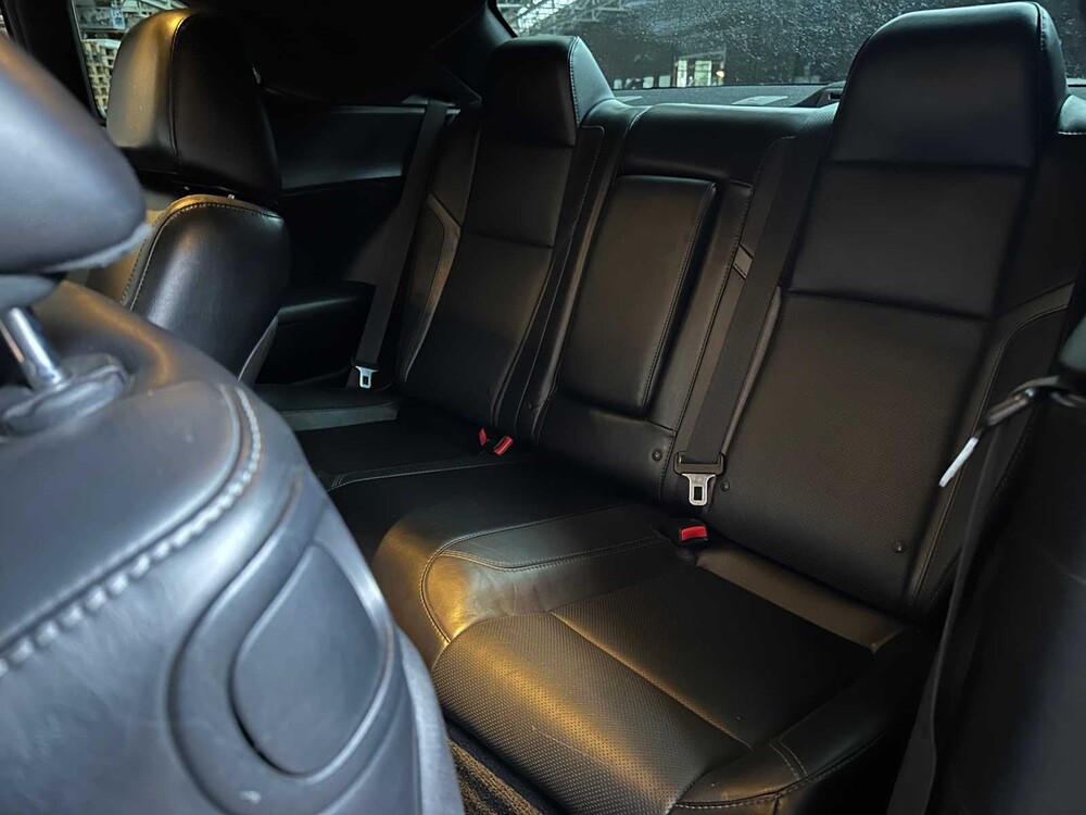 Dodge Challenger SXT PLUS 3.6 V6 305pk 2015