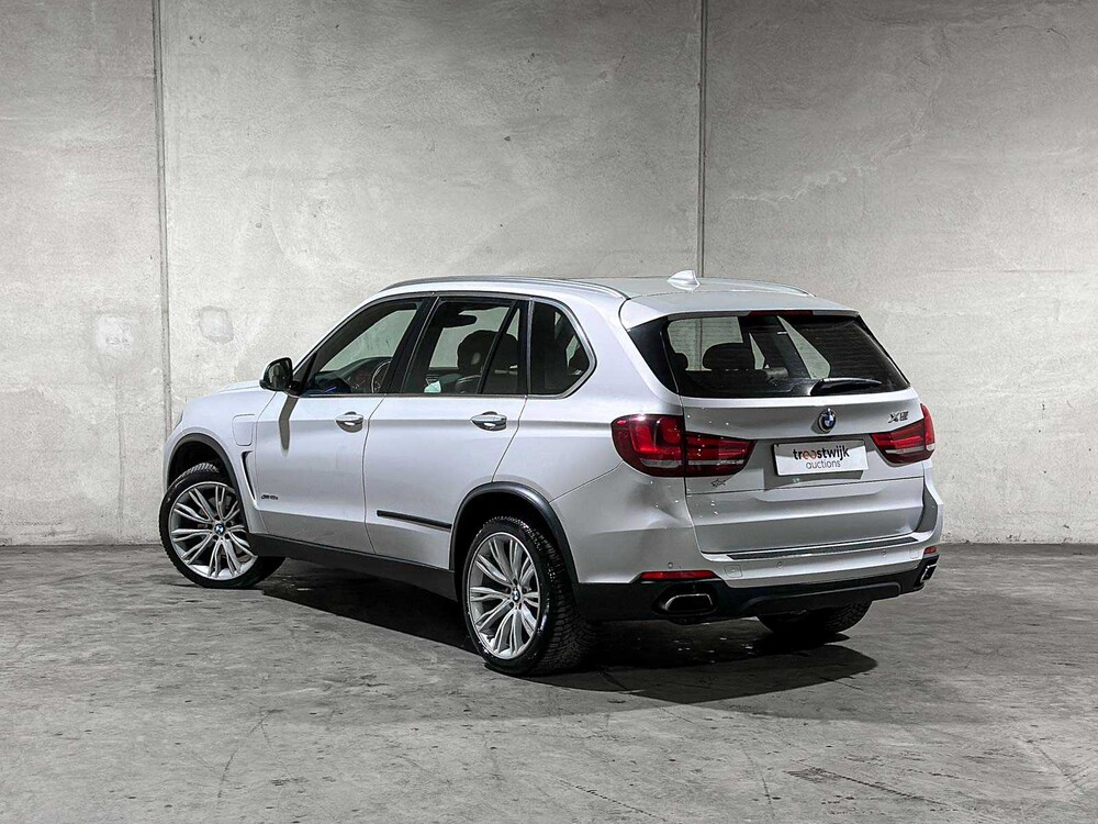 BMW X5 xDrive40e iPerformance High Executive -individual- F15 313pk 2016, R-711-DS