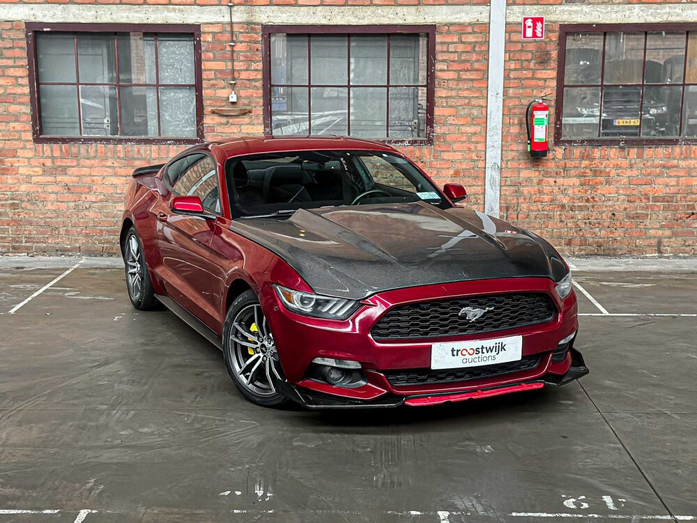 Ford Mustang Ecoboost Premium Coupé 310 PS 2015