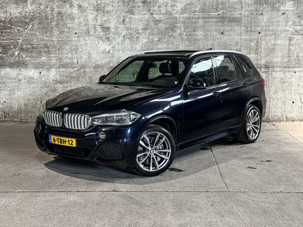BMW X5 xDrive50i High Executive 7-Persoons 4.4 V8 449pk 2014 (Origineel-NL), 6-TBH-12