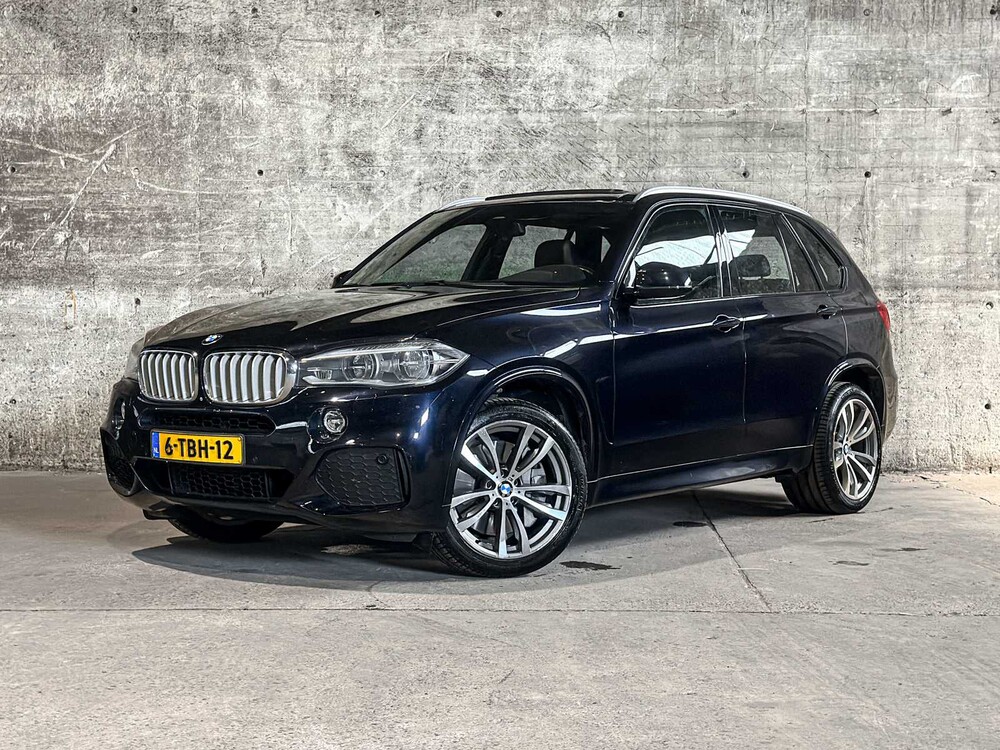 BMW X5 xDrive50i High Executive 7-Persoons 4.4 V8 449pk 2014 (Origineel-NL), 6-TBH-12