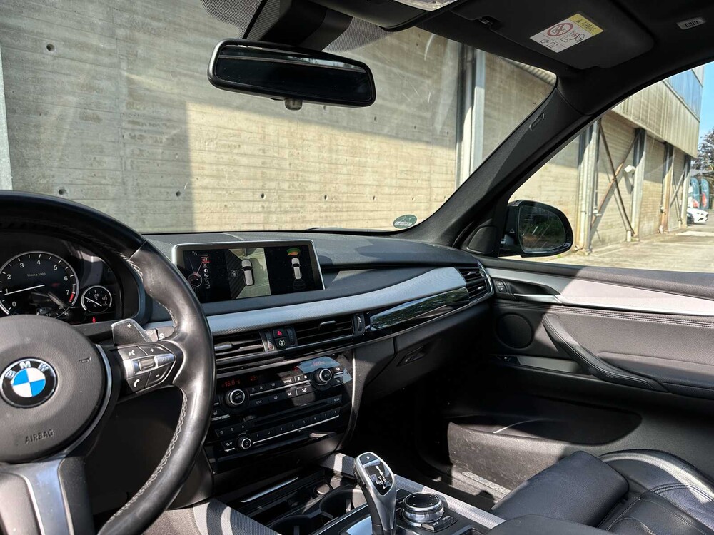 BMW X5 xDrive50i High Executive 7-Persoons 4.4 V8 449pk 2014 (Origineel-NL), 6-TBH-12
