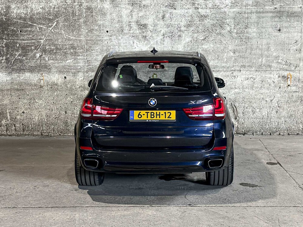 BMW X5 xDrive50i High Executive 7-Persoons 4.4 V8 449pk 2014 (Origineel-NL), 6-TBH-12