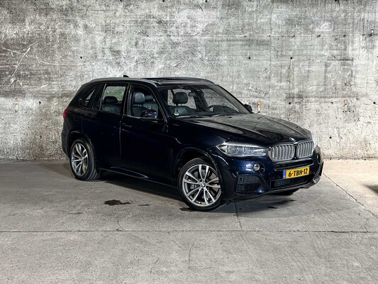 BMW X5 xDrive50i High Executive 7-Persoons 4.4 V8 449pk 2014 (Origineel-NL), 6-TBH-12