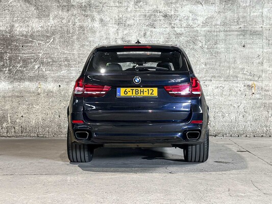 BMW X5 xDrive50i High Executive 7-Persoons 4.4 V8 449pk 2014 (Origineel-NL), 6-TBH-12