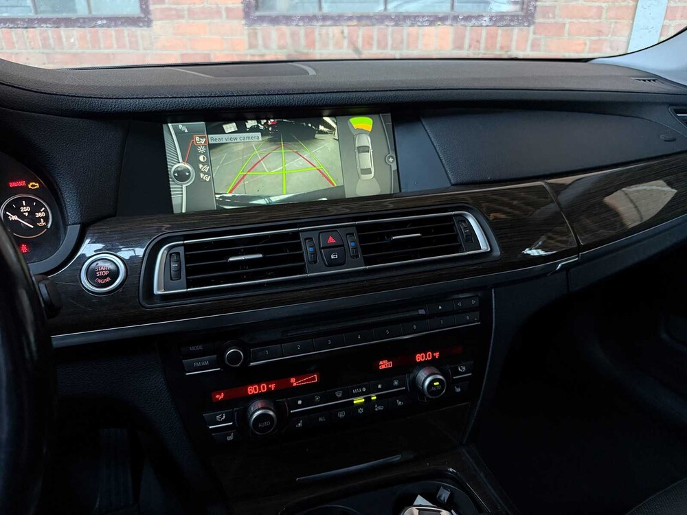 BMW 750Li xDrive 4.4 V8 7-serie 408pk 2012
