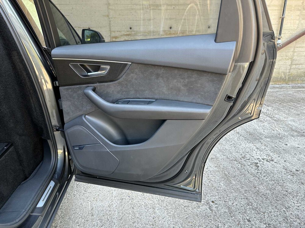 Audi SQ7 4.0 V8 TDI Quattro 435pk 2020, VRZ-26-X