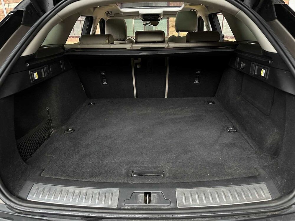Land Rover Range Rover Velar 2.0 P400e R-Dynamic HSE 404pk 2021 (Origineel-NL), L-870-KS