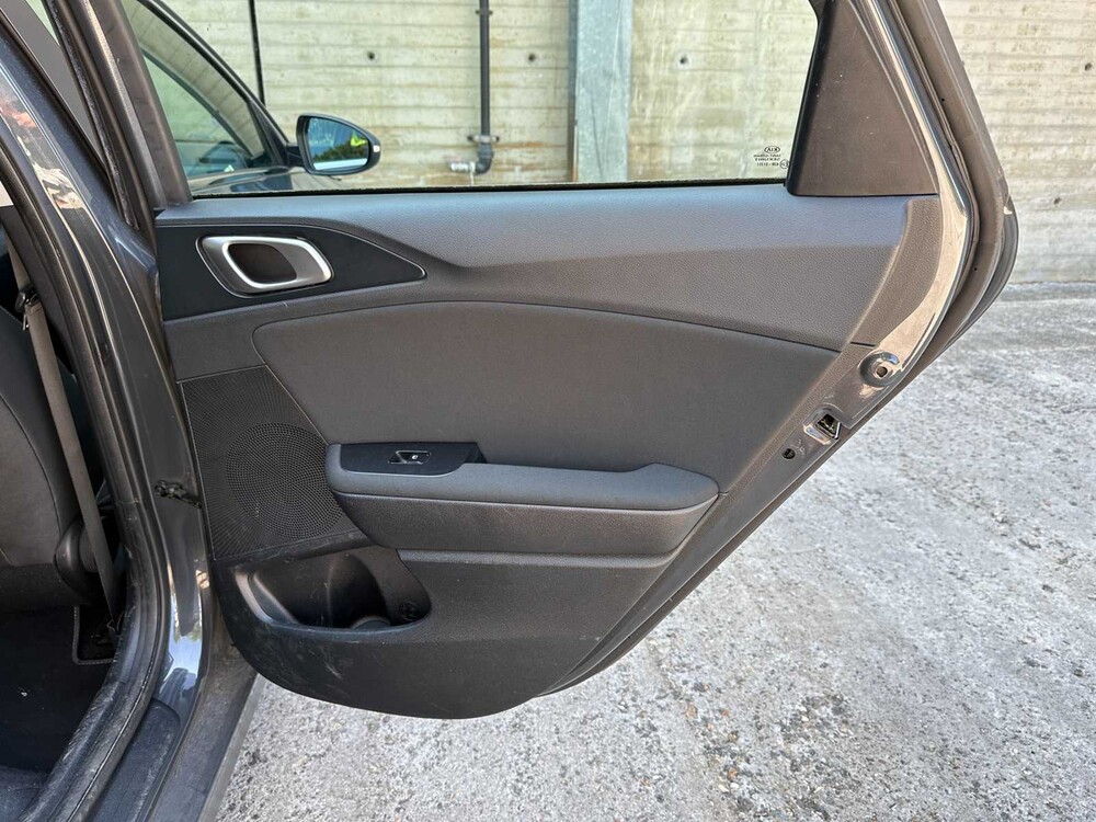 Kia Ceed Sportswagon 1.0 T-GDi DynamicLine 118pk 2019 (Origineel-NL), ZR-247-N