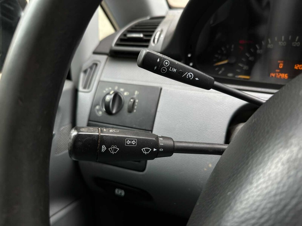 Mercedes-Benz Vito 111 CDI 343 DC std. 107pk 2006 4x4, VN-790-P