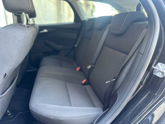 Ford Focus Wagon 1.6 Ecoboost Titanium 150pk 2014, R-425-VV