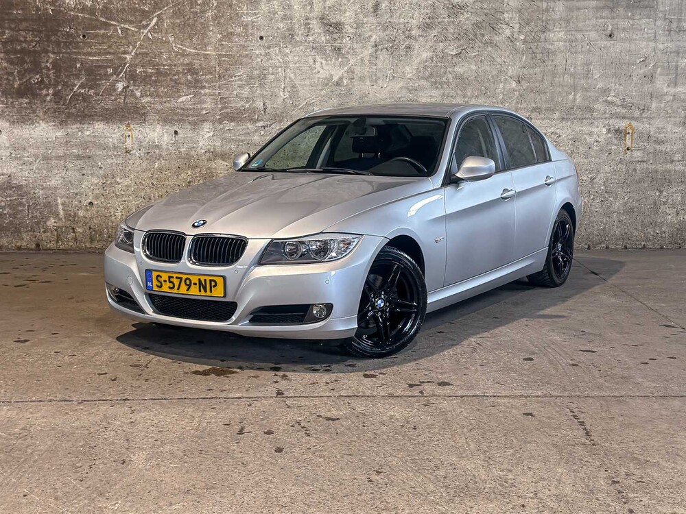 BMW 318i 2.0 3-serie 143pk 2010, S-579-NP