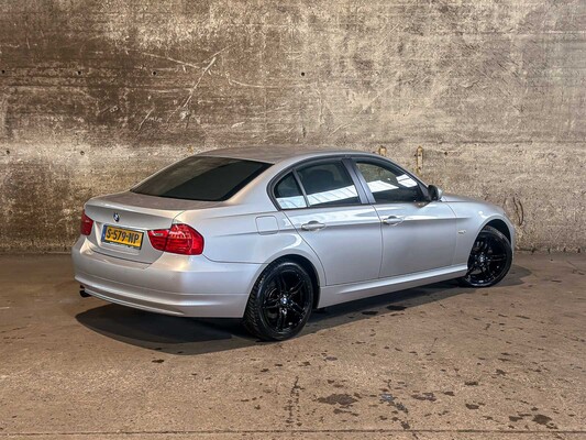 BMW 318i 2.0 3-serie 143pk 2010, S-579-NP