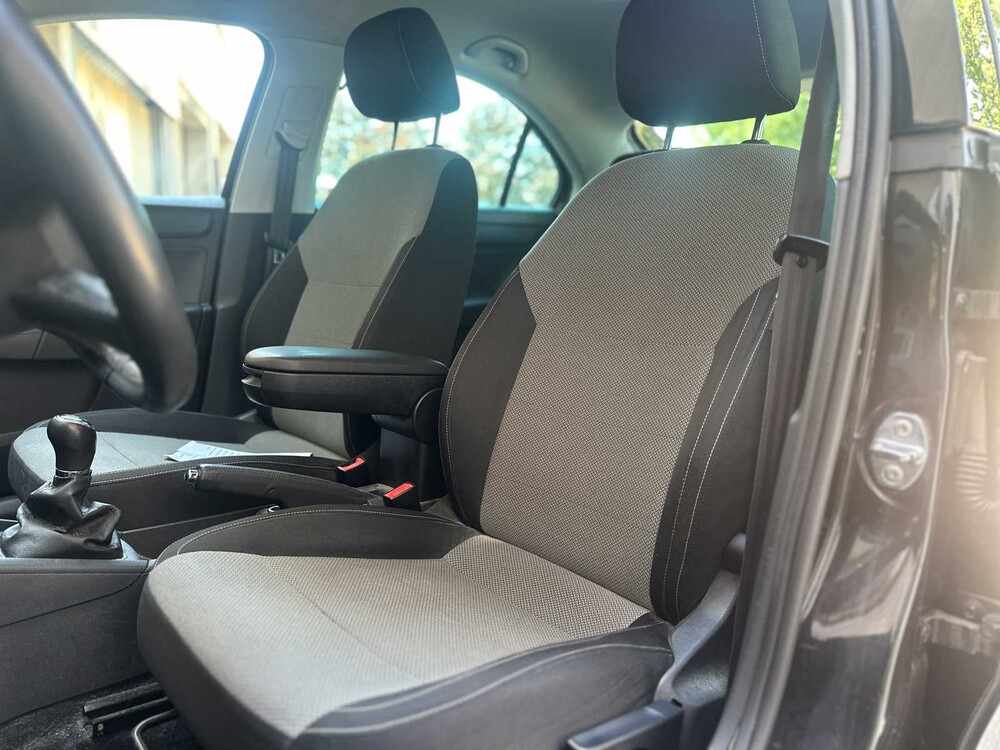 Skoda Rapid 1.2 TSI Greentech Elegance Businessline 105pk 2013 (Origineel-NL + 1e eigenaar), 86-ZSB-4