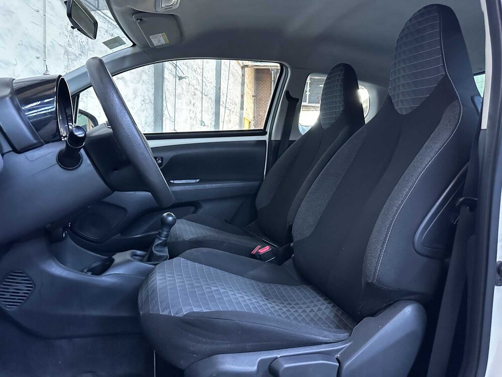 Peugeot 108 Active 1.0 e-VTi 72pk 3D 72pk 20221 (Origineel-NL + 1e Eigenaar), L-110-FD