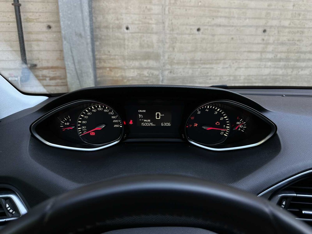 Peugeot 308 1.6 THP Blue Lease Premium 154pk 2014, 3-TGR-06