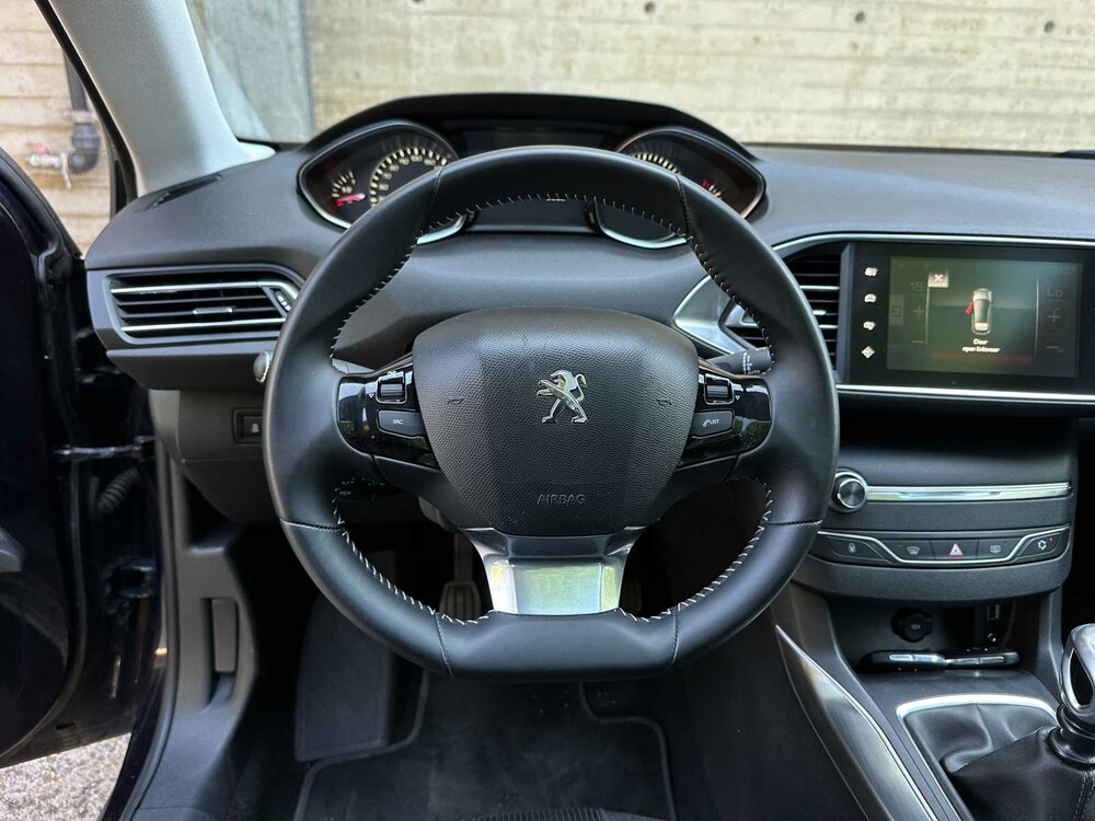 Peugeot 308 1.6 THP Blue Lease Premium 154pk 2014, 3-TGR-06