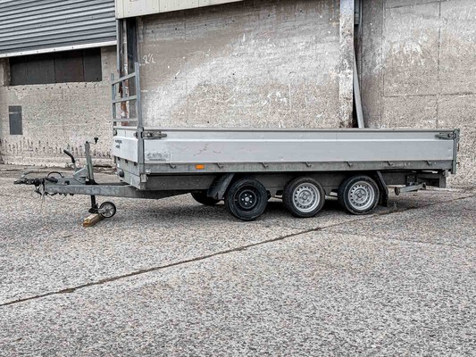 Hapert Cobalt MA 2021 (Origineel-NL) Kiepaanhanger, 03-WZ-LG