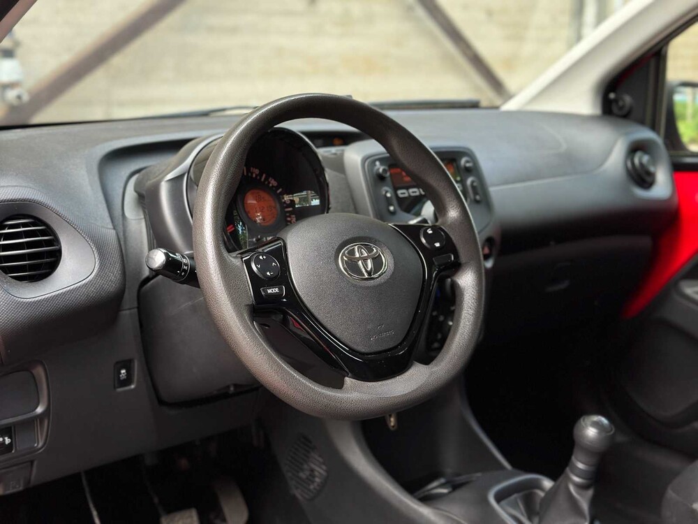 Toyota Aygo 1.0 VVT-i x-now 69pk 2018, KKD-62-F