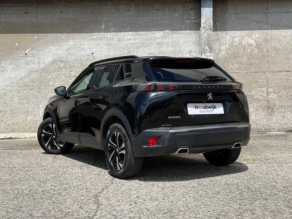 Peugeot 2008 1.2 pure tech 131pk 2023