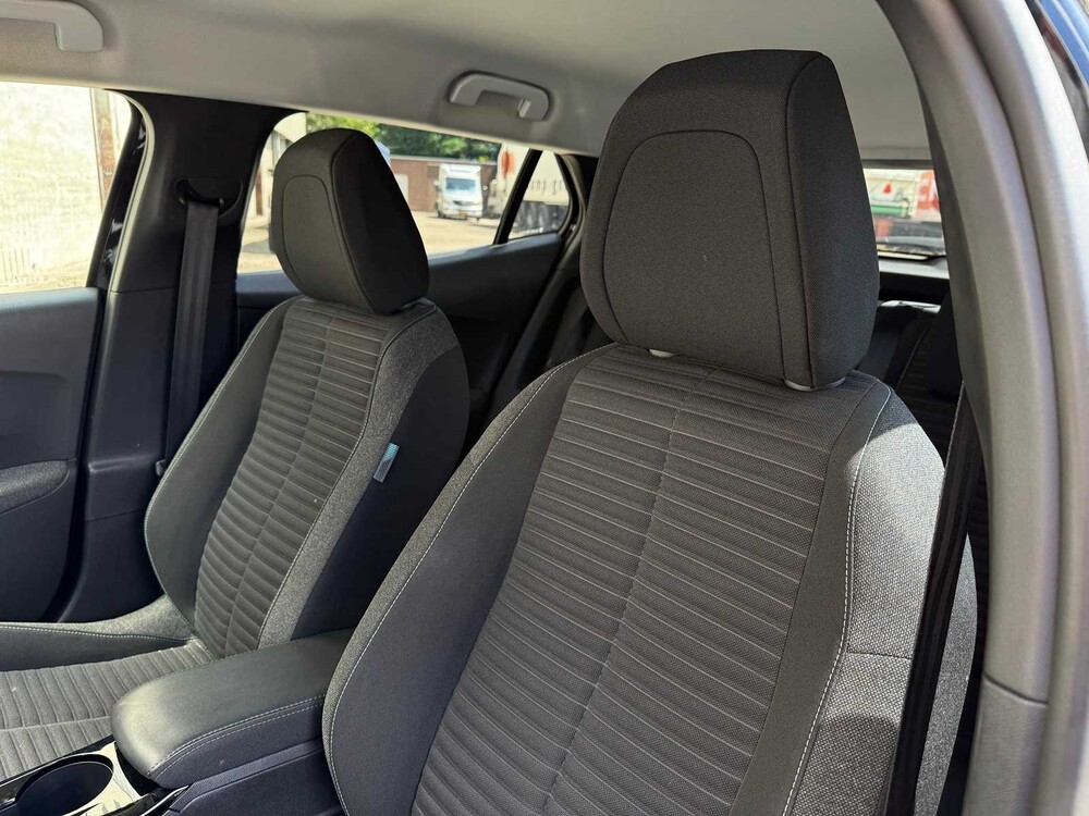 Peugeot 2008 1.2 pure tech 131pk 2023