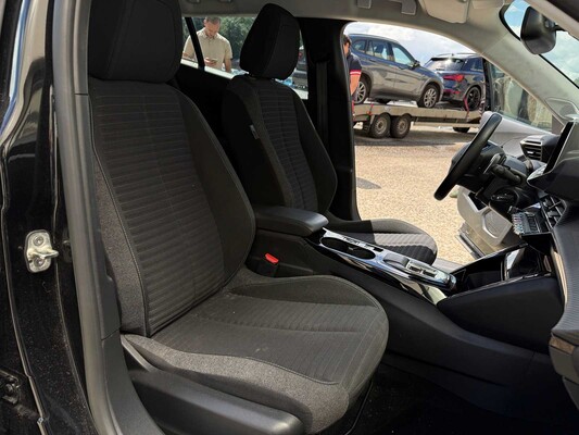 Peugeot 2008 1.2 pure tech 131pk 2023