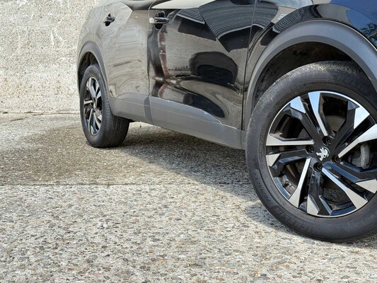 Peugeot 2008 1.2 pure tech 131pk 2023