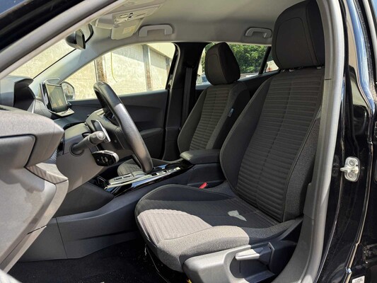 Peugeot 2008 1.2 pure tech 131pk 2023