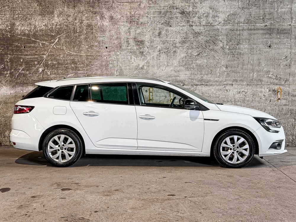 Renault Mégane Estate 1.3 TCe Limited 116pk 2020 (Origineel-NL + 1e eigenaar), J-866-GX