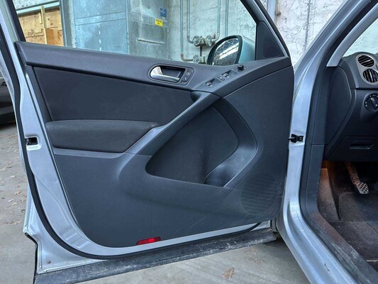 Volkswagen Tiguan 1.4 TSI Sport&Style 150pk 2010, 85-NHX-7