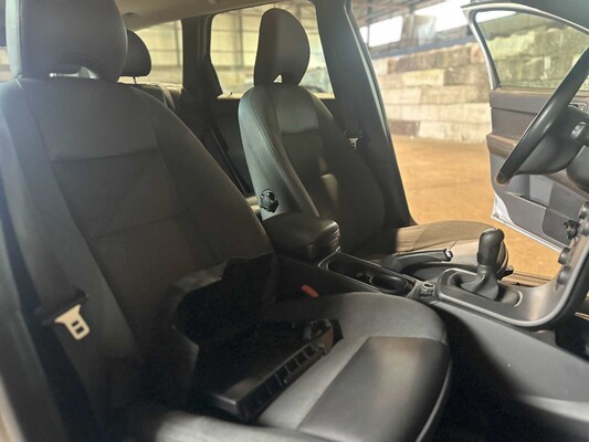 Volvo V50 1.8 Elite 125pk 2005 (Origineel-NL), 33-RD-GT