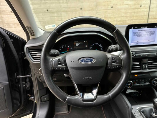 Ford Focus Wagon 1.0 EcoBoost ST Line Business 123pk 2019, T-876-HJ