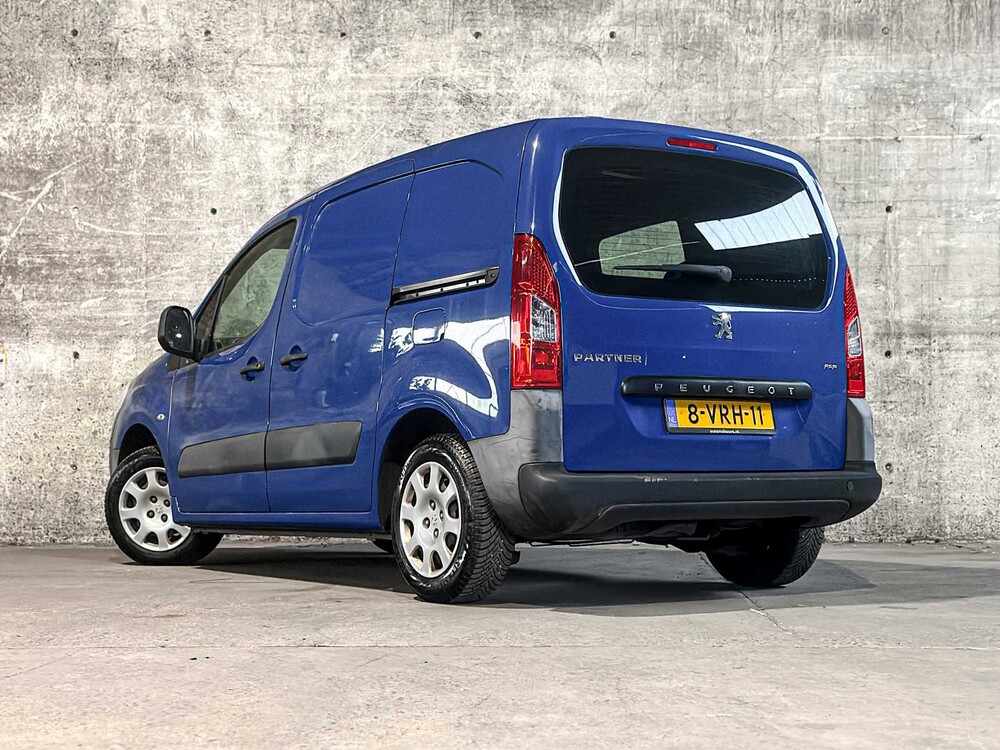 Peugeot Partner 122 1.6 HDI L1XT Profit + 90pk 2011 (Origineel-NL + 1e eigenaar) 3-persoons, 8-VRH-11