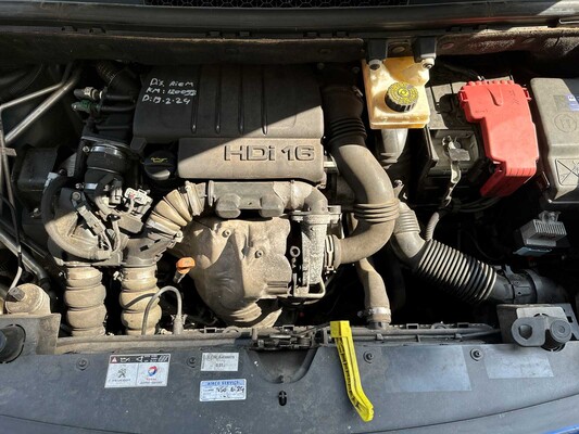 Peugeot Partner 122 1.6 HDI L1XT Profit + 90pk 2011 (Origineel-NL + 1e eigenaar) 3-persoons, 8-VRH-11