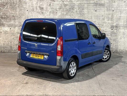 Peugeot Partner 122 1.6 HDI L1XT Profit + 90pk 2011 (Origineel-NL + 1e eigenaar) 3-persoons, 8-VRH-11