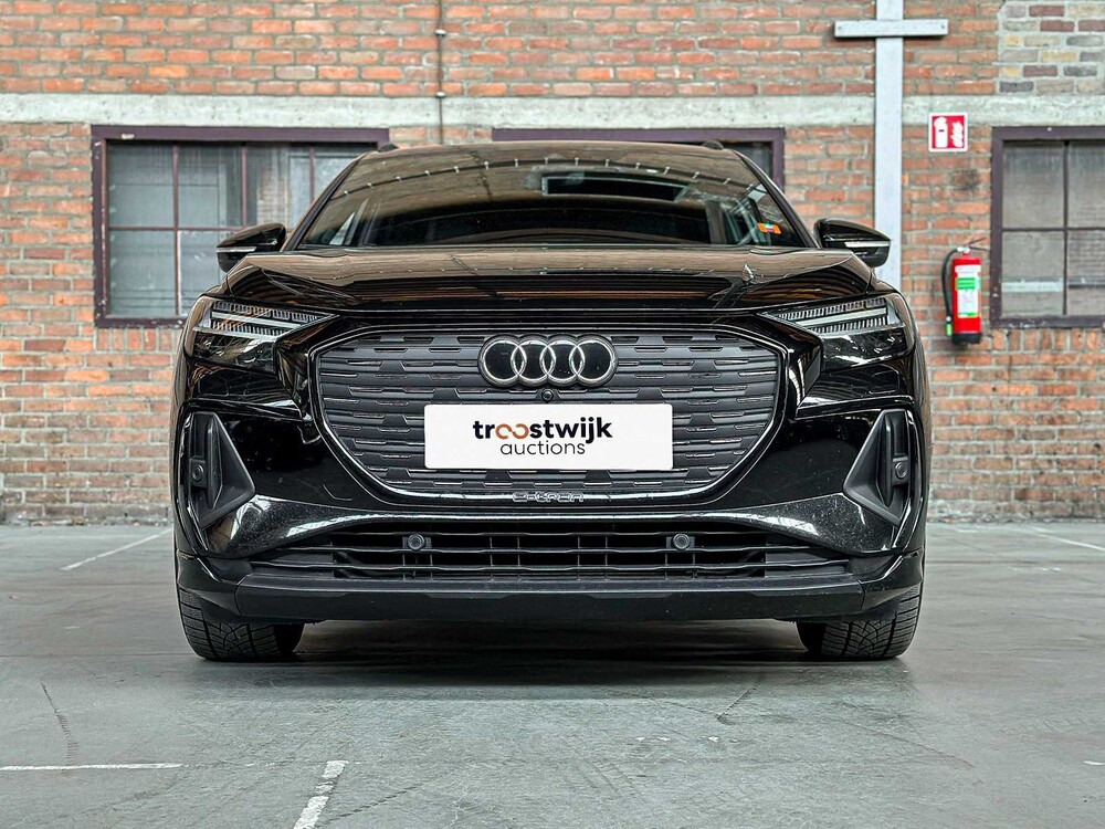 Audi Q4 e-tron 50 quattro Launch Edition S Competition 77 kWh 299pk 2022 (Origineel-NL + 1e eigenaar), P-122-GB 