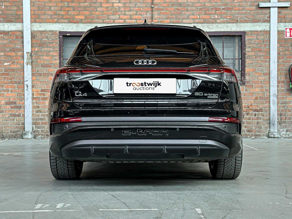 Audi Q4 e-tron 50 quattro Launch Edition S Competition 77 kWh 299pk 2022 (Origineel-NL + 1e eigenaar), P-122-GB 